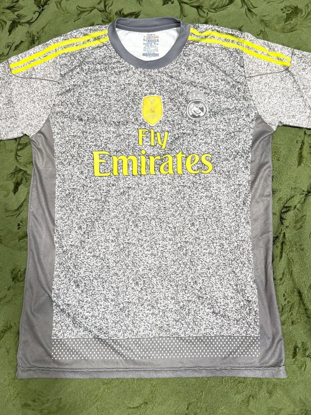 Real Madrid Away Fly Emirates Soccer Jersey Grey/Yellow Stripes Men's Size M